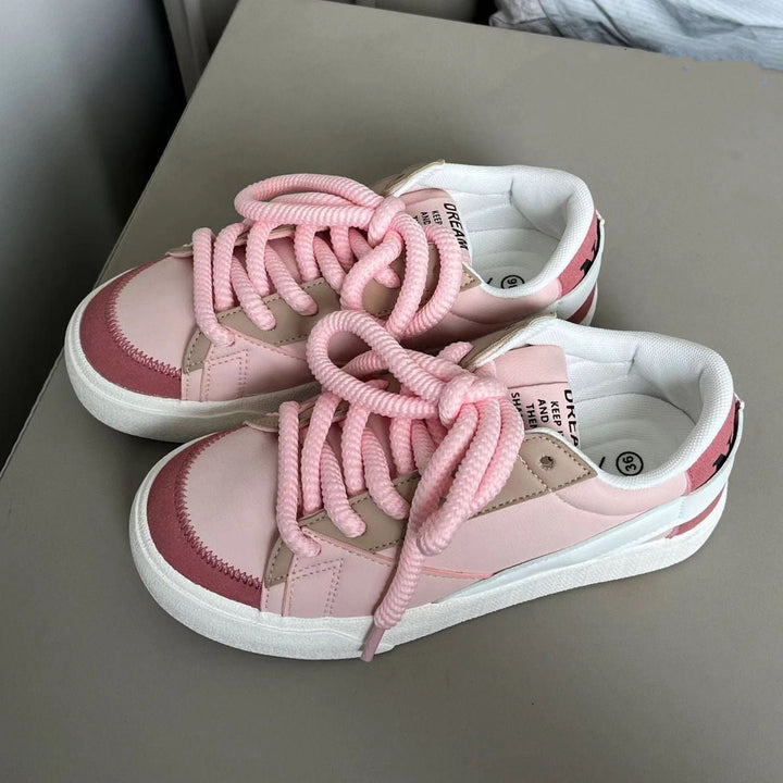 Damen Sportliche Sneaker mit robustem Obermaterial und klassischem Design Echo Archiv