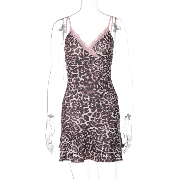 Damen verführerisches Minikleid mit Rüschendetails und Spitzenverzierungen Echo Archiv