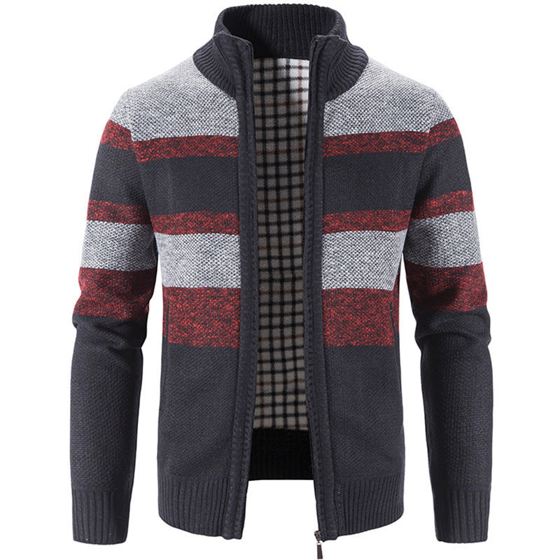 Herren Strickjacke mit hohem Kragen und kontrastierenden Mustern Echoarchiv