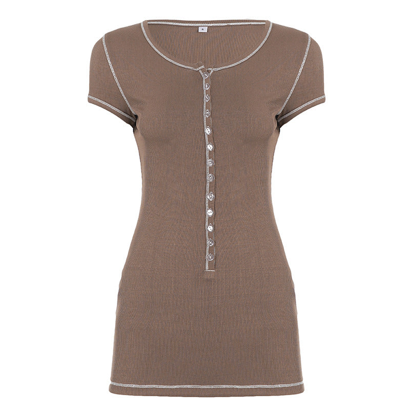 Damen figurbetontes Kurzarmshirt mit Knopfdetails Echo Archiv