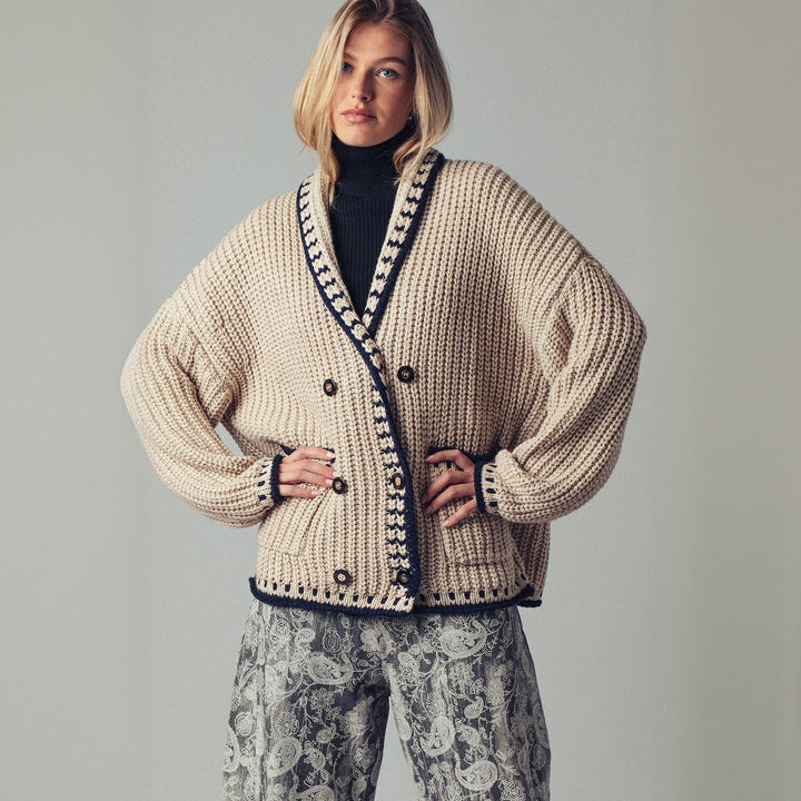 Damen Grobstrick-Cardigan mit Schalkragen, Zierstreifen & aufgesetzten Taschen – Veloura
