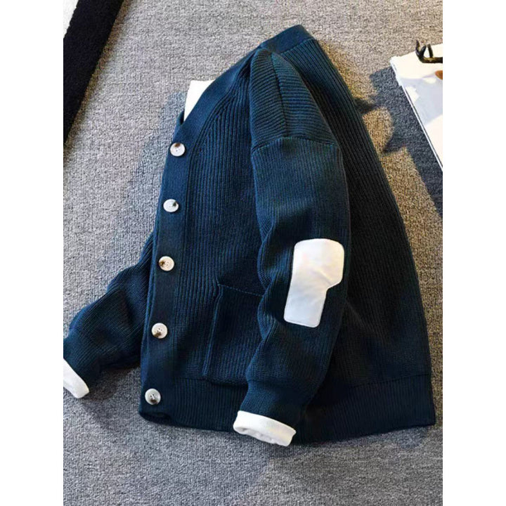 Herren Oversized Strickcardigan mit Ellenbogen-Patches und aufgesetzten Taschen Echoarchiv