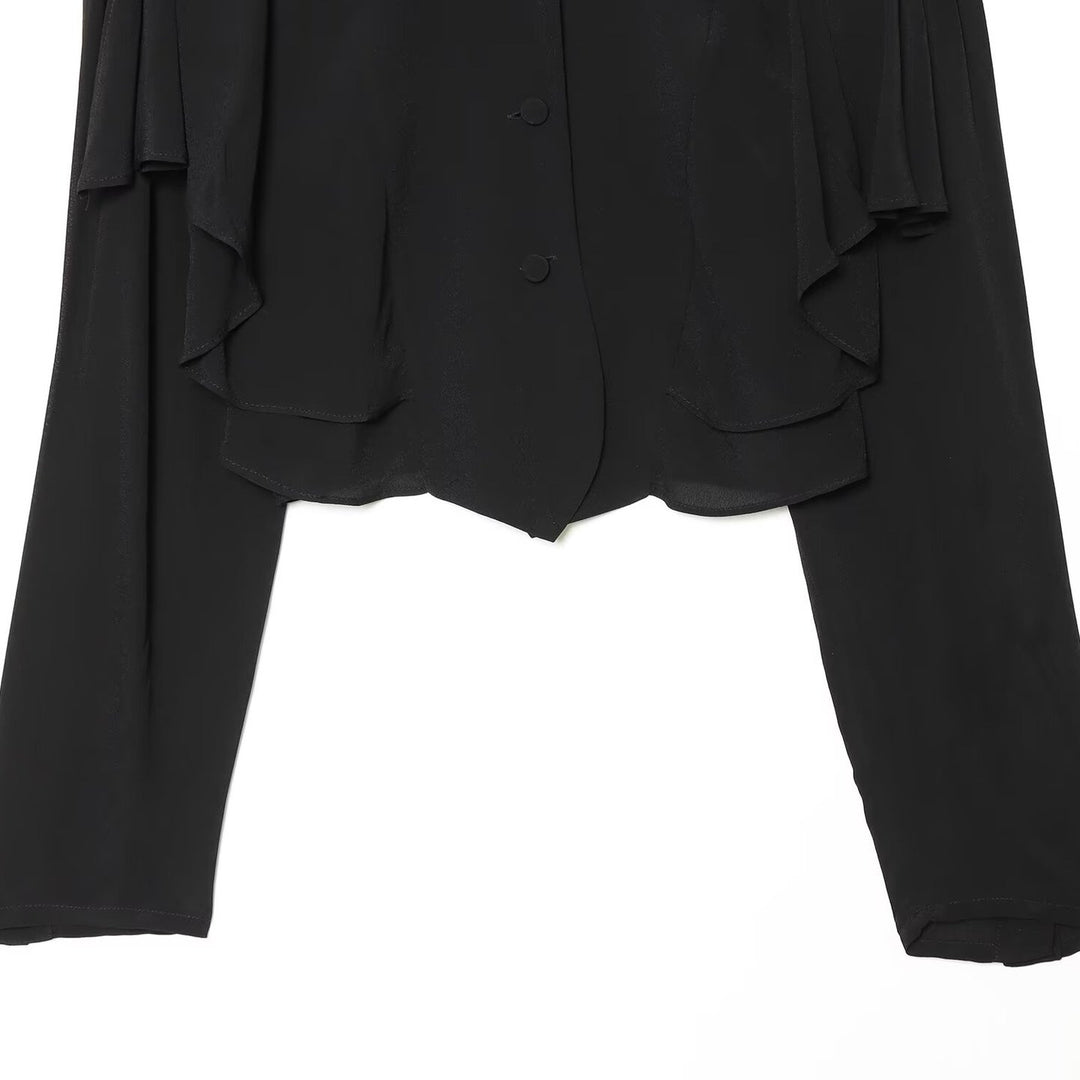 Damen Kurzjacke mit Lagenvolants, Stehkragen und verdeckter Knopfleiste Echo Archiv