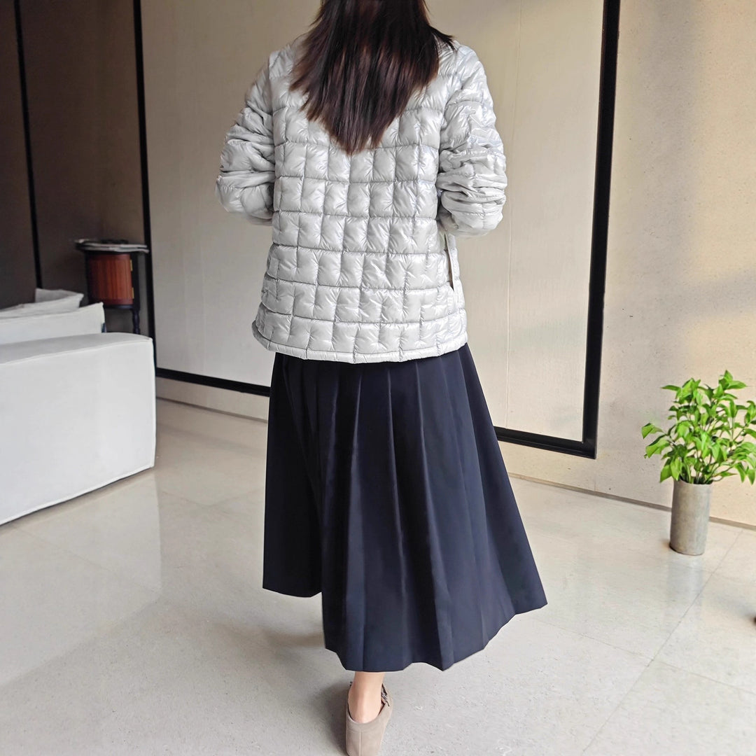 Damen Modische Steppjacke mit glänzender Oberfläche Echoarchiv
