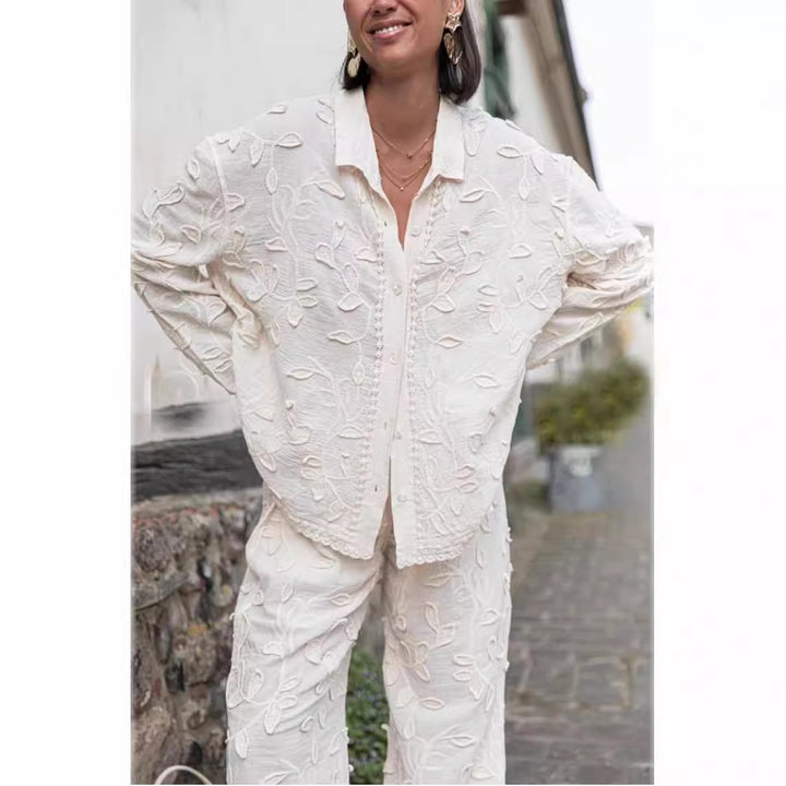 Damen Bluse mit feiner Stickerei und luftiger Passform Echo Archiv