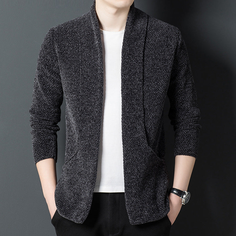 Herren kuschelige Strickjacke mit modernem Schnitt und hohen Kragen Echoarchiv