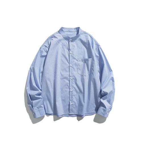 Unisex Oversize-Kastenhemd mit Stehkragen, Brusttasche und feiner Streifenstruktur Echoarchiv