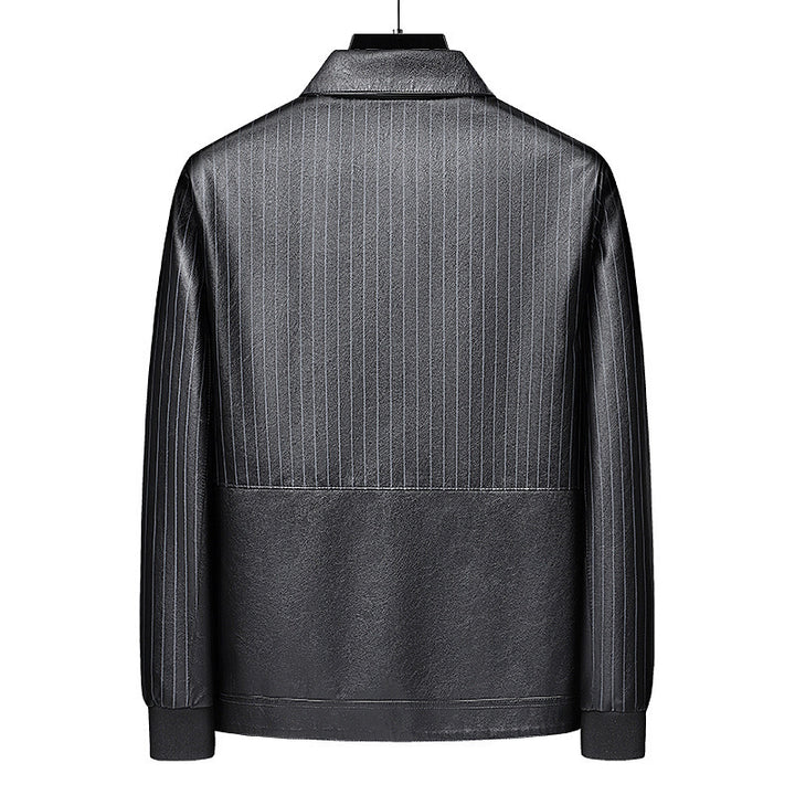 Herren Pinstripe Kunstleder-Truckerjacke mit Druckknopffront und gerippten Bündchen Echoarchiv