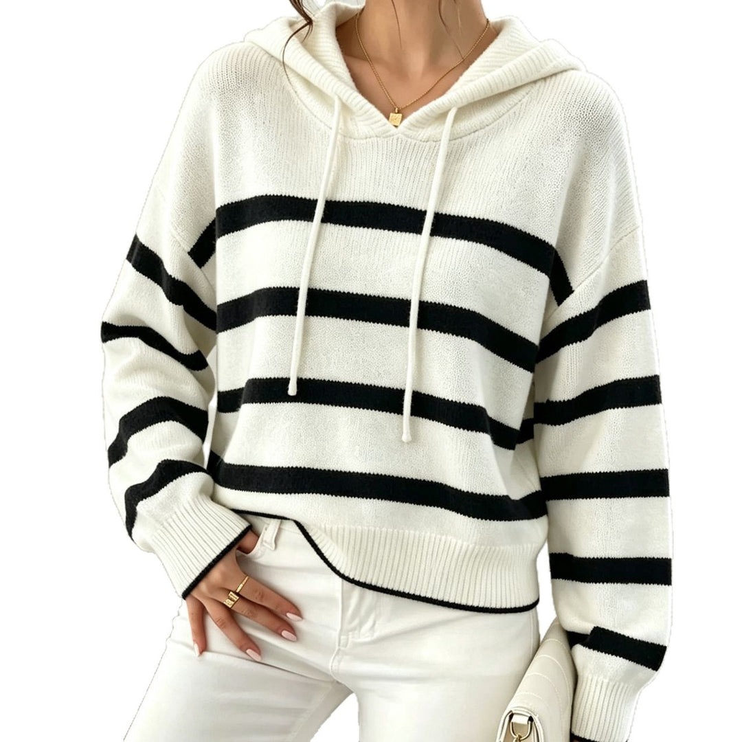 Damen Kapuzen-Strickpullover im Maritim-Look mit geripptem Saum und relaxed Fit – Auréline
