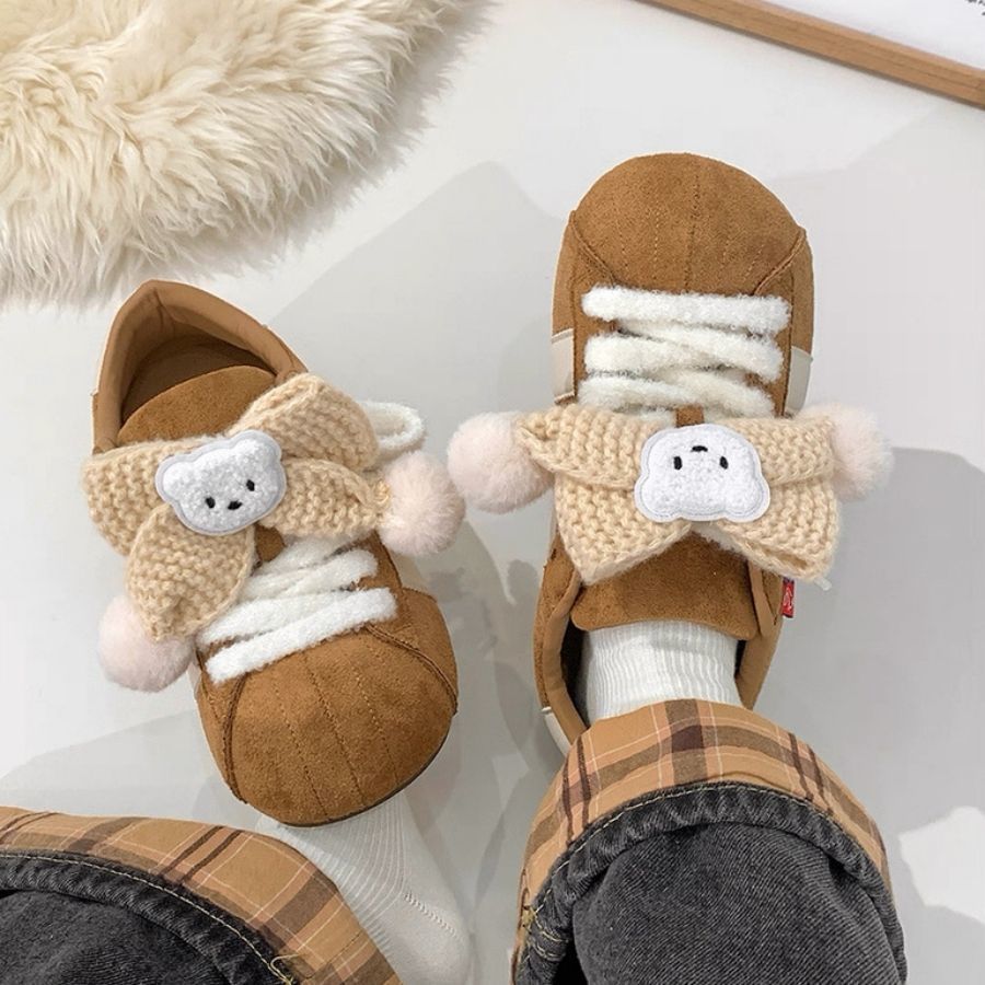Damen Trendige Sneakers mit verspielten Knüpfdetails und kuscheligem Innenfutter Echo Archiv