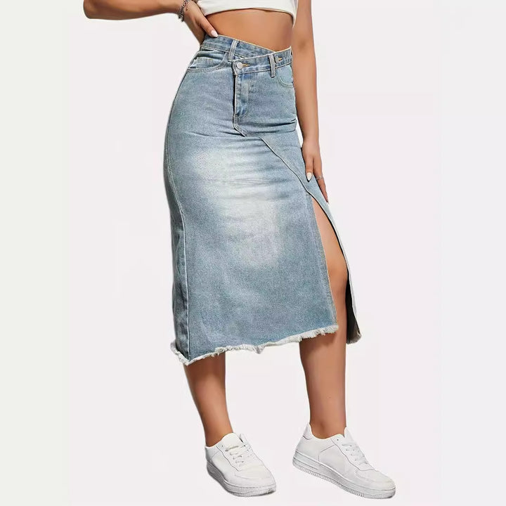 Damen nan asymmetrischer Highwaist-Denim-Midirock mit vorderlichem Schlitz und ausgefranstem Saum Echo Archiv