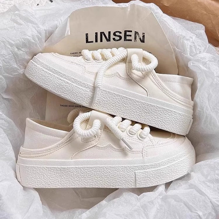 Damen Sportliche Sneakers im minimalistischen Design mit komfortabler Gummisohle Echo Archiv