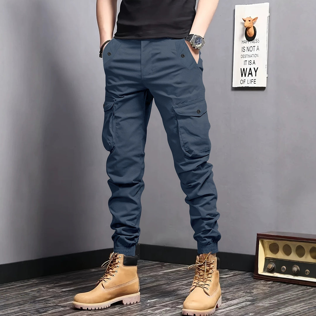 Herren Cargo-Joggerhose mit elastischem Bund, Tunnelzug und Multifunktionstaschen Echoarchiv