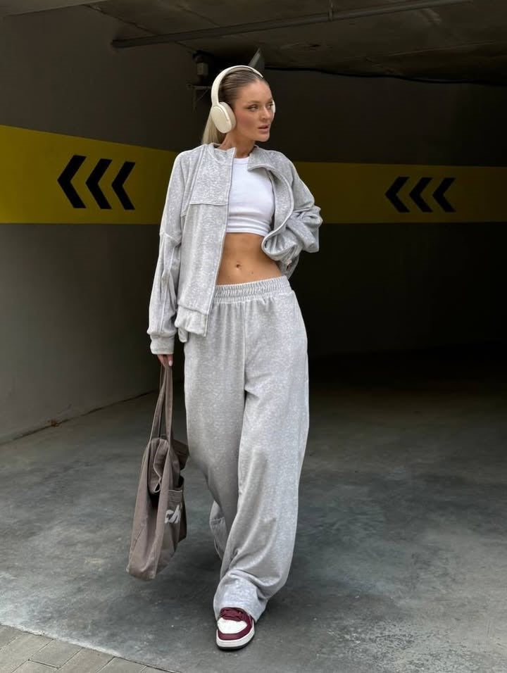 Damen Relaxed-Fleece-Set mit halblanger Zipjacke und extraweiter High-Waist Jogginghose – Avérine