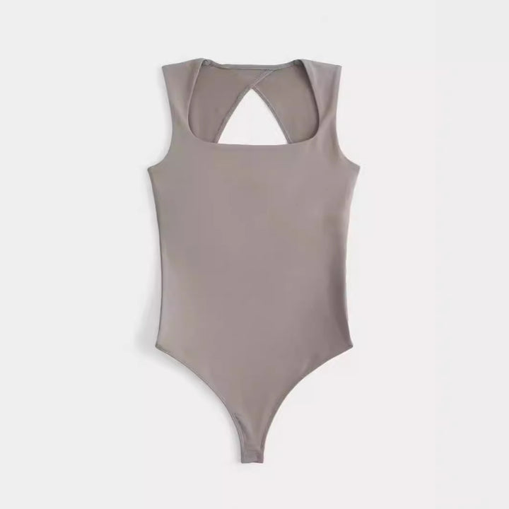 Damen Sportlicher Body mit Kreuzrücken Echo Archiv