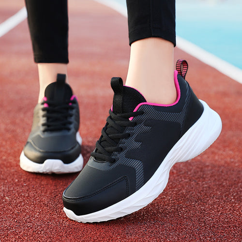 Unisex nan urbaner Komfort-Sneaker mit gepolsterter Keilsohle atmungsaktiver Meshzunge und robustem Kunstlederbesatz Echo Archiv