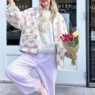 Damen nan Teddy-Fleece Jacke mit floralem Muster, Feincord-Einsätzen, Stehkragen und Reißverschluss Echo Archiv