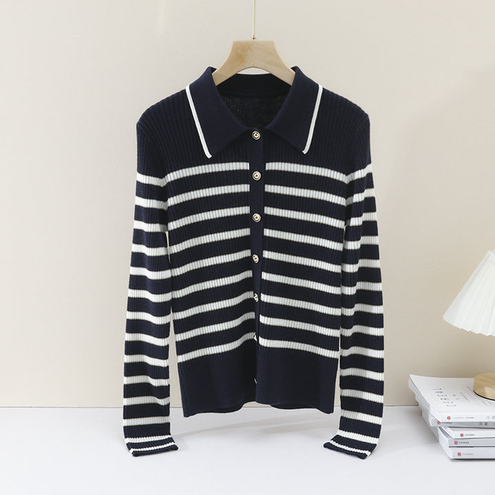 Damen Marin-inspiriertes Rippenstrick-Cardigan mit Polokragen und Zierknopfleiste Echo Archiv
