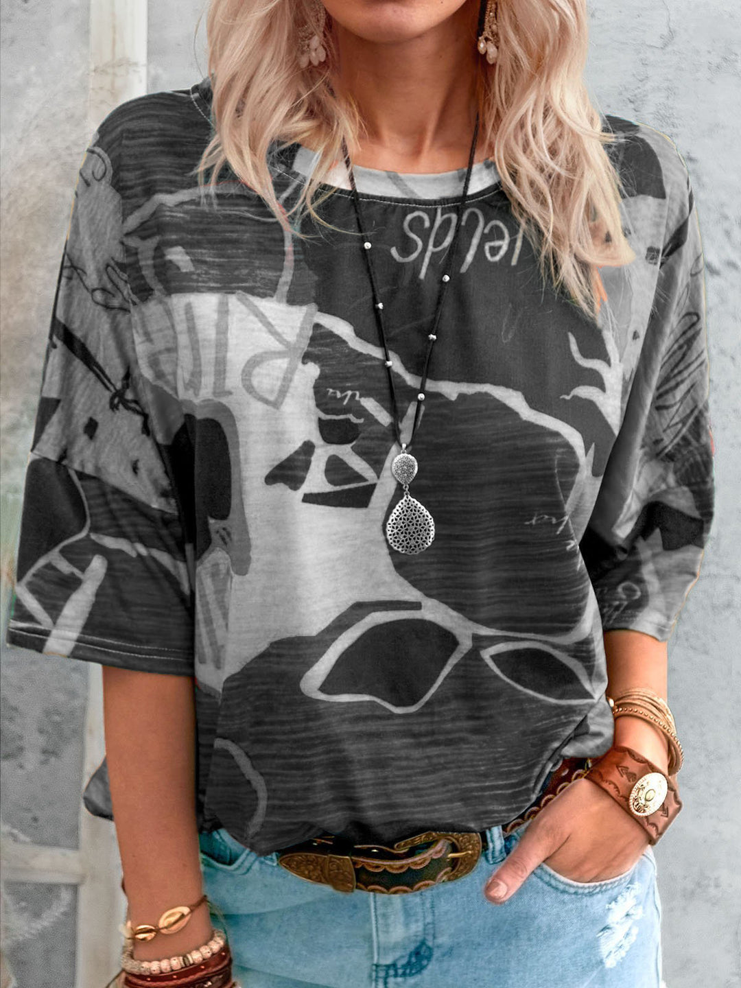 Damen Lockere Viskose Druckbluse mit halblangen Ärmeln und Rundhalsausschnitt – Élovi