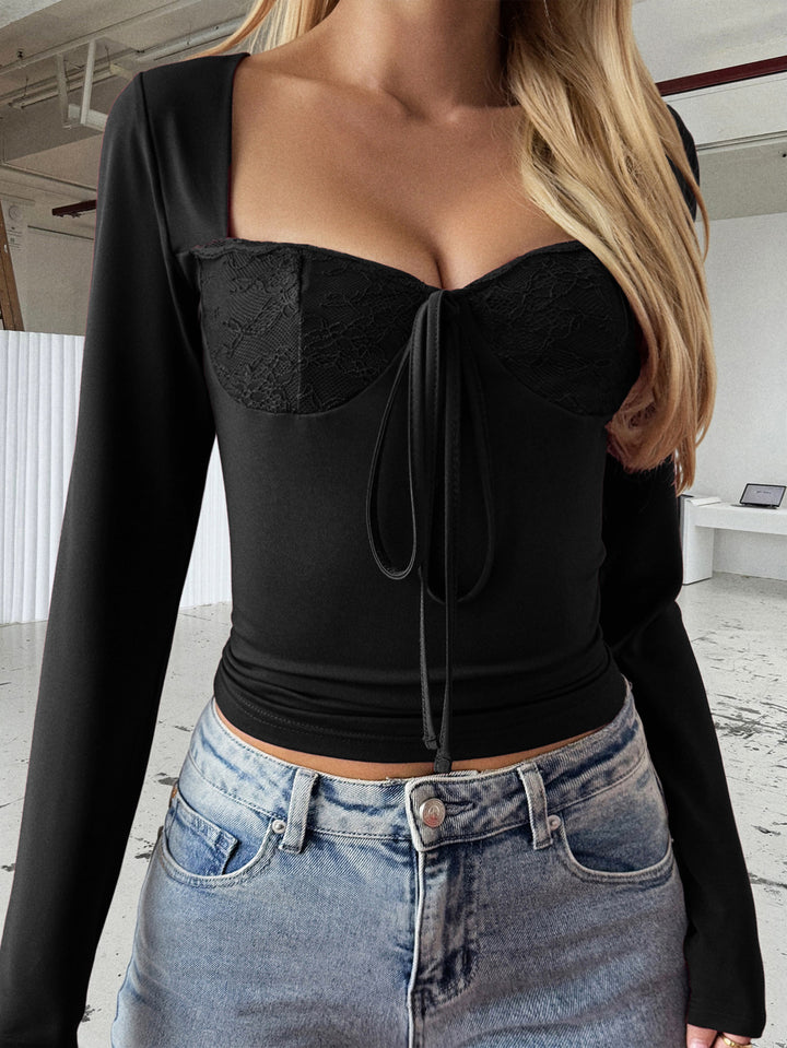 Damen tailliertes Bustier-Top mit quadratischem Ausschnitt, Spitzencups und Bindeband – Avérine