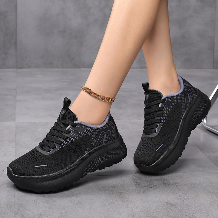 Damen nan ergonomischer Komfort-Sneaker mit nahtlosem Maschenoberteil und keilförmiger Dämpfung Echo Archiv