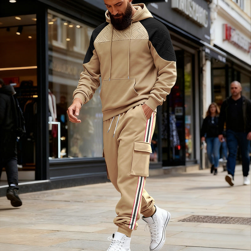Herren modischer Freizeitanzug mit sportlichem Design Echoarchiv