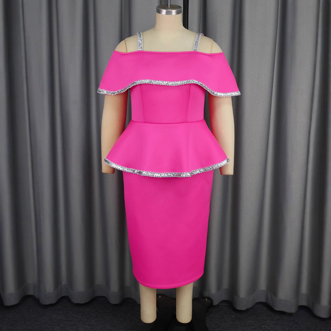 Damen Elegantes Cocktailkleid mit schulterfreiem Volant und funkelnden Akzenten Echo Archiv