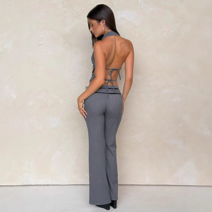 Damen elegantes Wickeloberteil mit stylischem Kragen und verspielten Details Echo Archiv