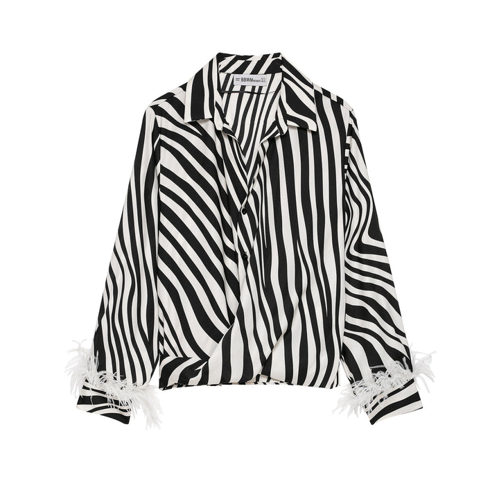 Damen Gestreifte Cropped-Bluse im Hemdstyle mit Federbesatz Echoarchiv