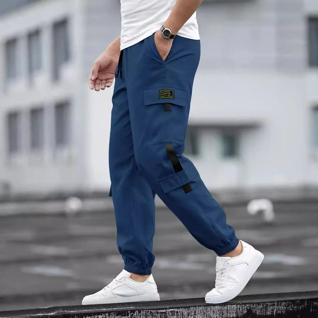 Herren modische Cargo-Joggerhose mit elastischem Bund, Kordelzug und mehreren Sicherheits- und Klappentaschen – Bravaro