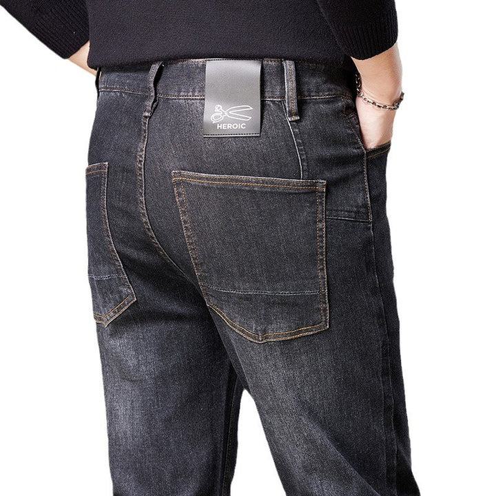 Herren Jeans im geraden Schnitt aus Stretch-Denim mit klassischem fünf‑Taschen‑Schnitt Echo Archiv