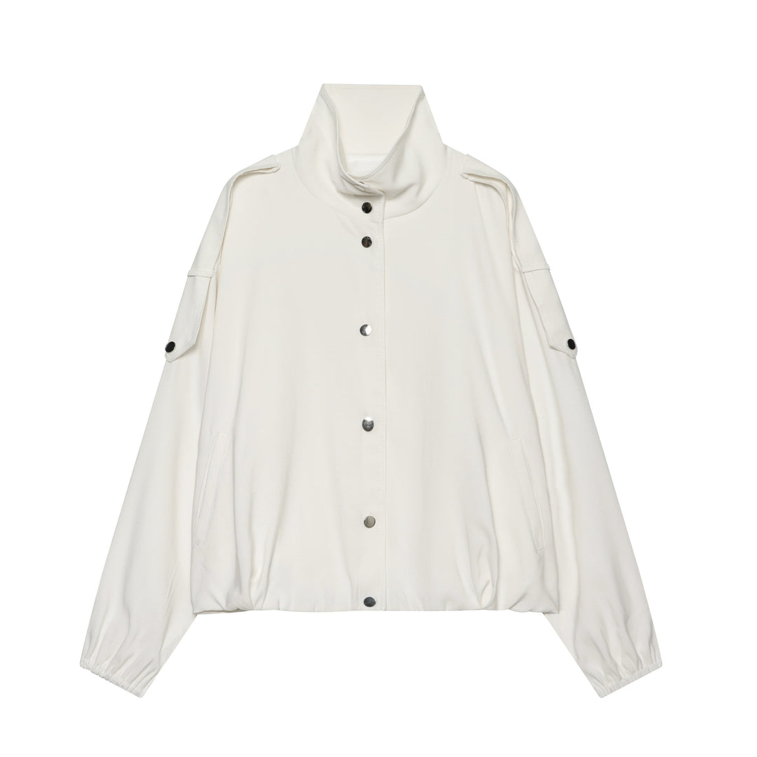 Damen oversized Kurzjacke mit hohem Stehkragen Druckknopffront und aufgesetzter Ärmeltasche – Célinea