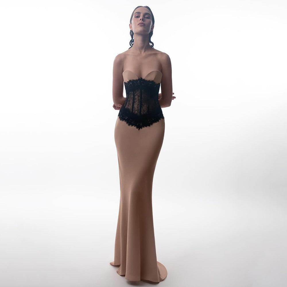Damen Abendkleid mit elegantem Bustier und floralem Spitzenoberteil Echo Archiv