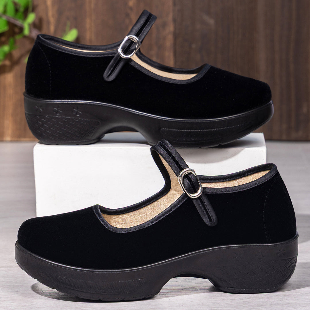 Damen nan Mary-Jane Komfortslipper mit verstellbarem Riemen, orthopädisch inspiriertem Keilfußbett und griffiger Leichtprofilsohle Echo Archiv
