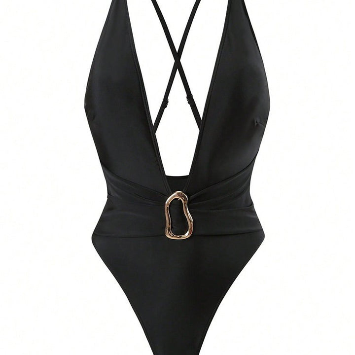 Damen Einteiler Badeanzug mit tiefem V-Ausschnitt und elegantem Schmuckdetail Echo Archiv