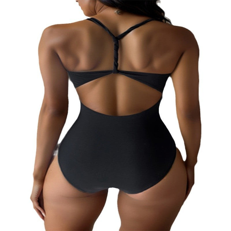 Damen Einteiliger Badeanzug mit tiefem V-Ausschnitt und seitlichen Cut-Outs Echo Archiv