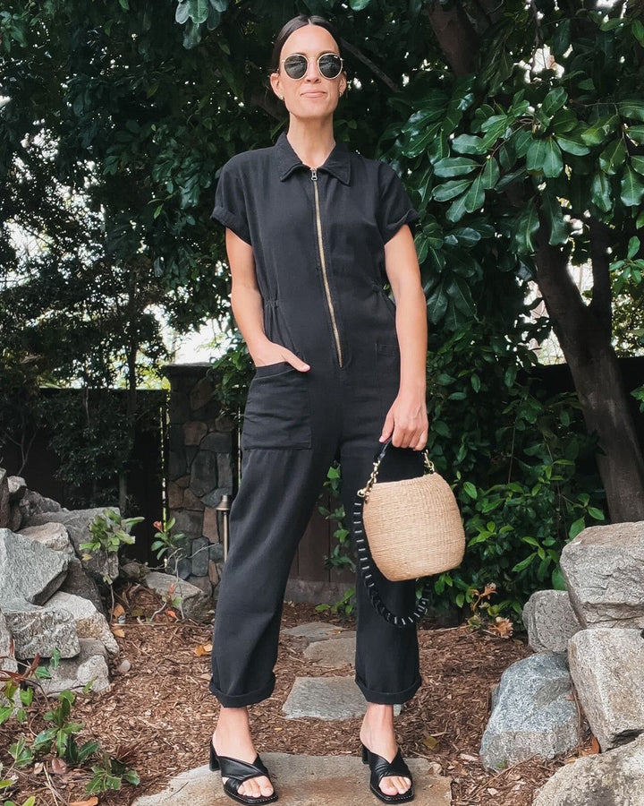 Damen legerer Jumpsuit mit praktischen Taschen und Reißverschluss Echoarchiv