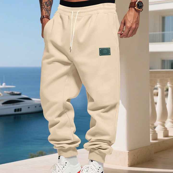 Herren bequeme Jogginghose mit verstellbarem Bund und praktischen Seitentaschen Echoarchiv