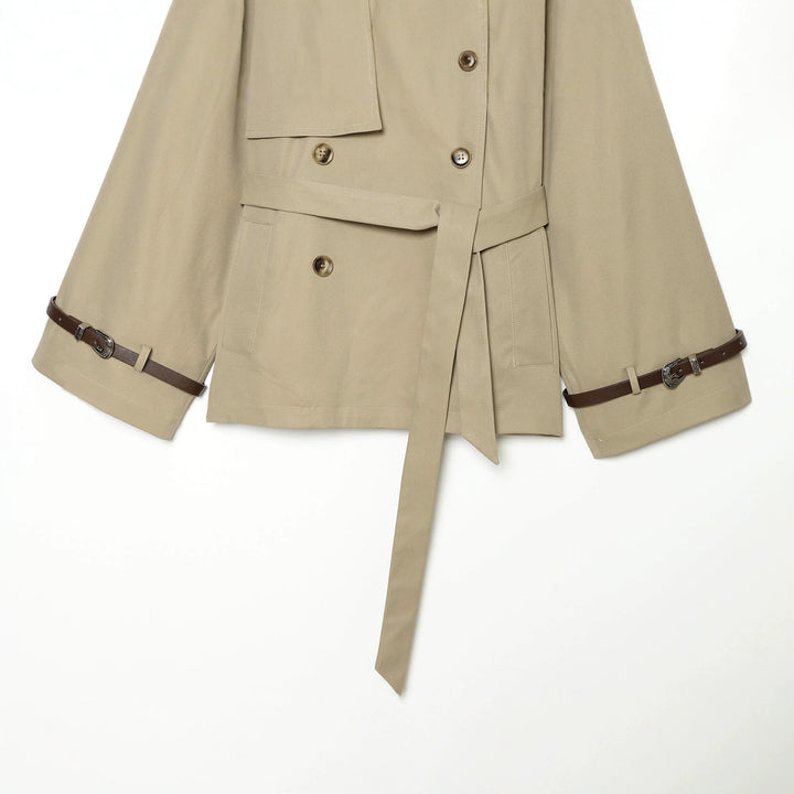 Damen kurzgeschnittene Cape-Trenchjacke mit doppelreihiger Knopfleiste und Taillengürtel – Célinea