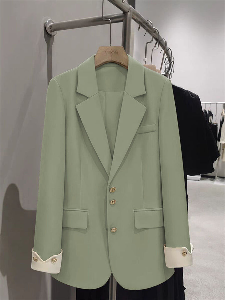 Damen Eleganter Blazer mit goldenen Knopfdetails Echo Archiv