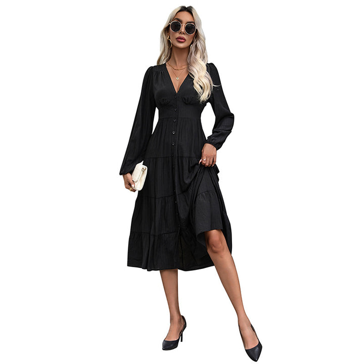 Damen Langes V‑Ausschnitt Stufenkleid mit durchgehender Knopfleiste und taillierter Naht Echoarchiv
