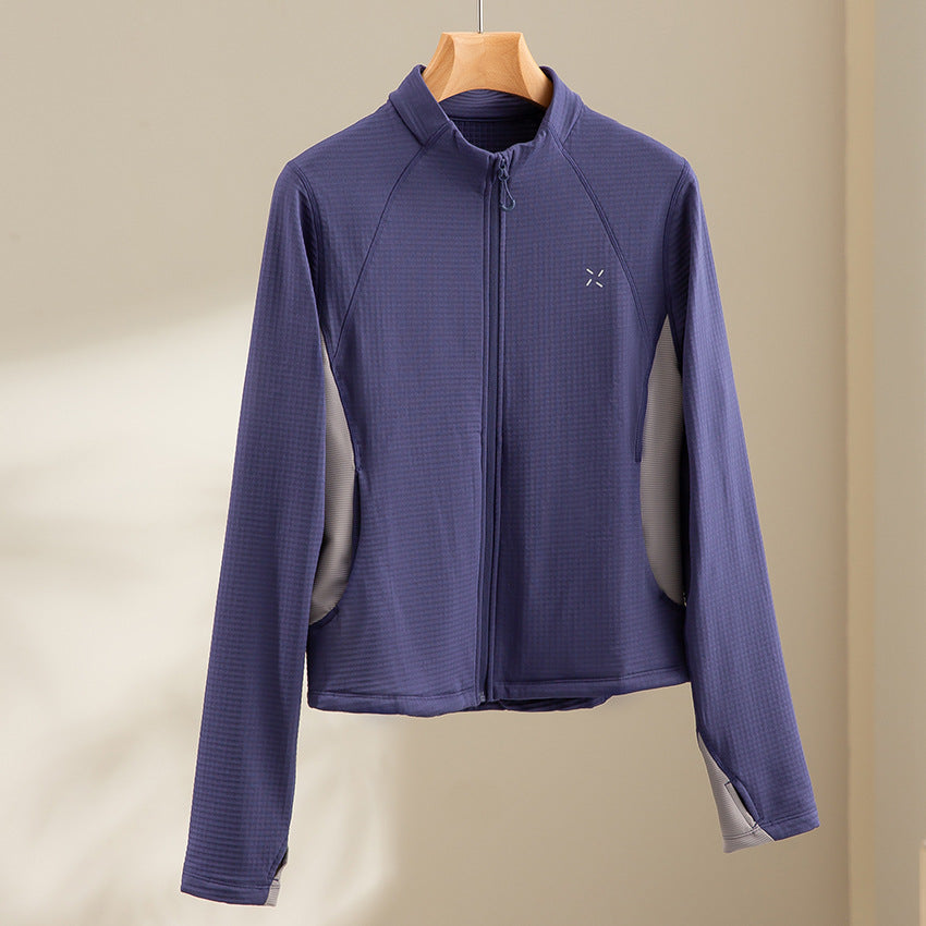 Damen Atmungsaktive Sportjacke mit Stehkragen, Raglanärmeln und Stretch-Einsätzen Echoarchiv