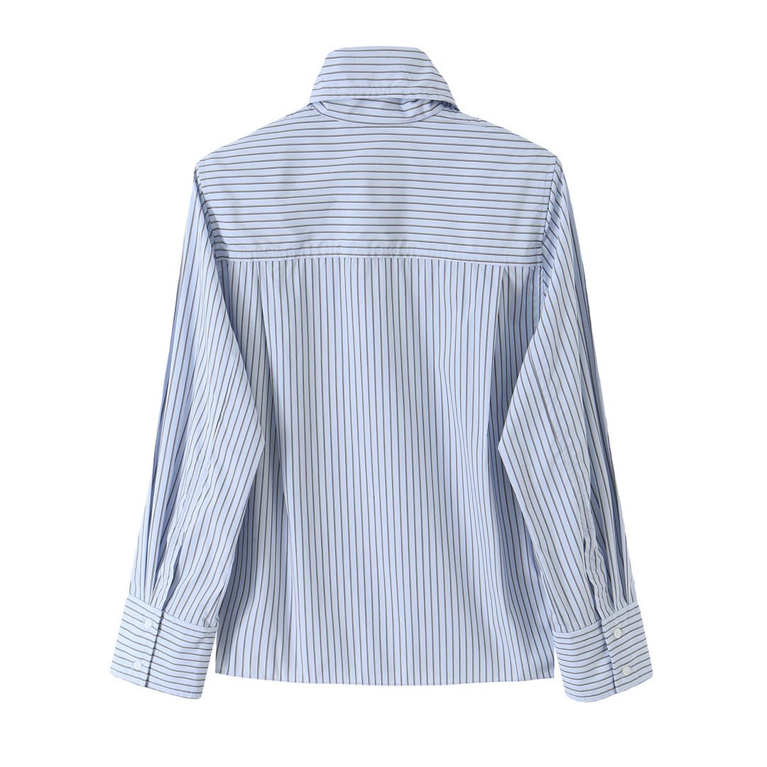 Damen Gestreifte Bluse mit Schleifenkragen und verdeckter Knopfleiste Echo Archiv