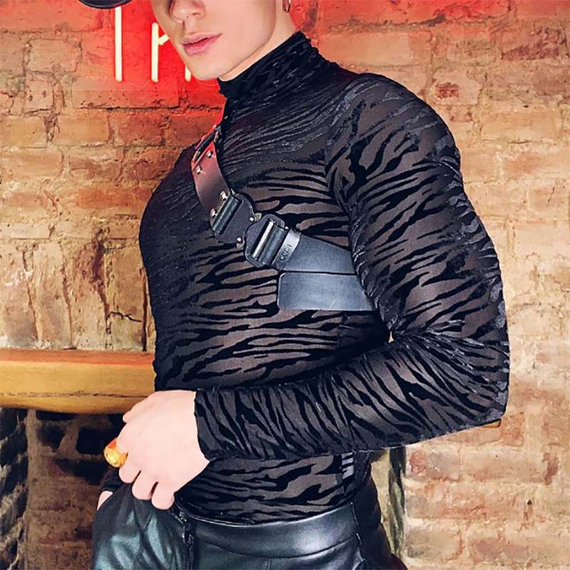 Damen nan transparentes langärmliges Netzoberteil mit Rollkragen und animalischem Strukturmuster Echo Archiv