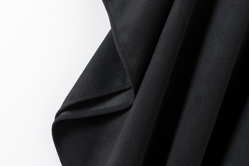 Herren modischer Kapuzenponcho aus atmungsaktivem Material Echoarchiv