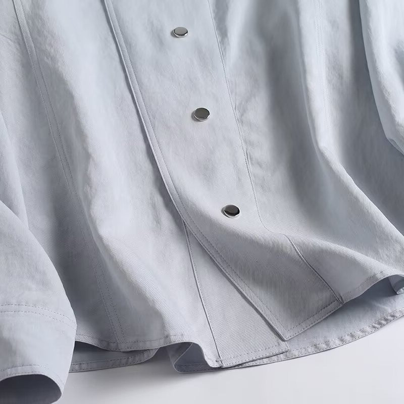 Damen Leichte Oversize-Blusenjacke mit Stehkragen und verdeckter Druckknopfleiste Echo Archiv