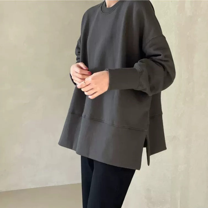 Damen Boxy-Sweatshirt mit verlängerter Saumblende, seitlichen Schlitzen und Raglanärmeln – Mavelle