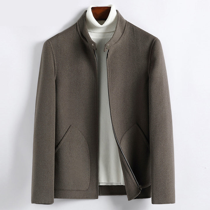 Herren Elegante Kurzjacke aus Wollmix mit Stehkragen, verdecktem Reißverschluss und konturierten Eingrifftaschen Echoarchiv