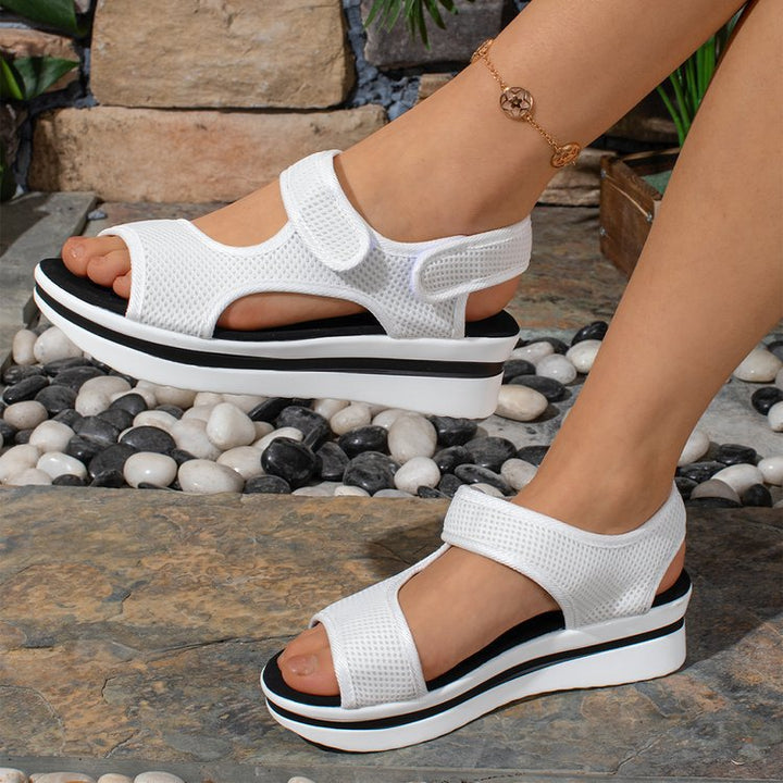 Damen Keil-Sandalen mit atmungsaktivem Mesh und verstellbaren Klettverschlüssen – Sorelia
