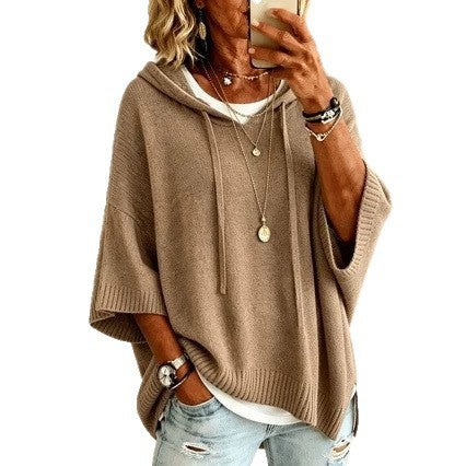 Damen Oversize Strick-Poncho mit Kapuze, Fledermausärmeln und Seitenschlitzen Echo Archiv